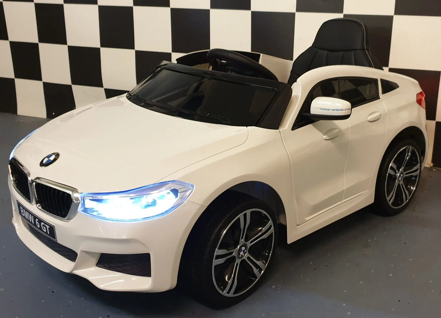 Elektrische Kinderauto BMW GT 12 volt wit – Luxe 1-persoons auto met afstandsbediening
