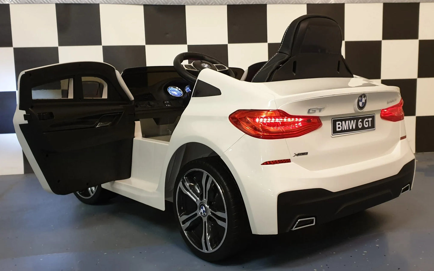 Elektrische Kinderauto BMW GT 12 volt wit – Luxe 1-persoons auto met afstandsbediening